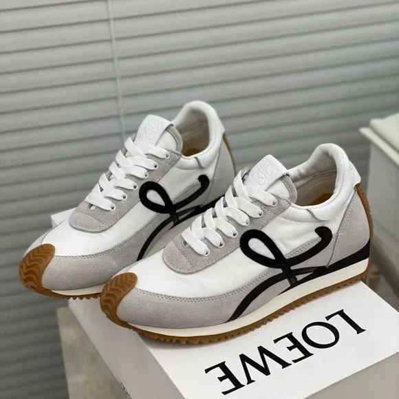 💕💕Loewe Flow Runner Sneakers💕💕